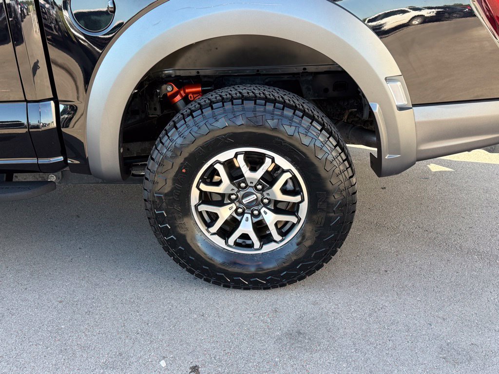 Used 2023 Ford F150 Raptor AWD/4WD image 44