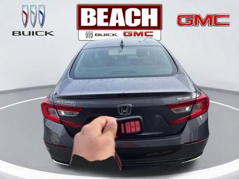 Used 2019 Honda Accord LX image 6