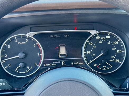 Used 2023 Nissan Rogue SV image 11