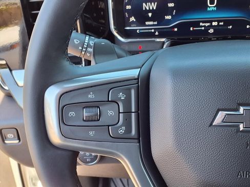 Used 2025 Chevrolet Silverado 1500 LT Trail Boss w/ LT Trail Boss Premium Package AWD/4WD image 35