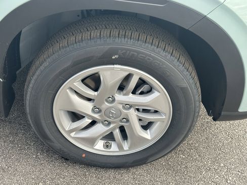 New 2026 Hyundai Venue SE FWD image 14
