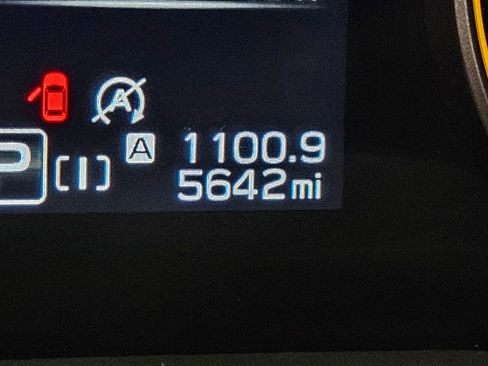 Used 2024 Subaru Crosstrek 2.5i Wilderness image 29