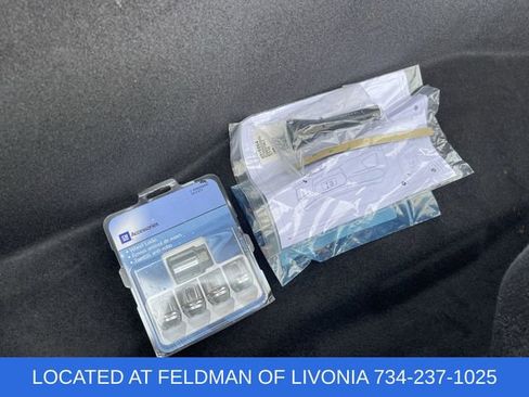 Used 2023 Chevrolet Corvette Stingray Coupe w/ Z51 Performance Package image 31