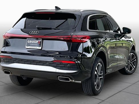 Used 2025 Audi Q5 Premium w/ Convenience Package AWD/4WD image 12