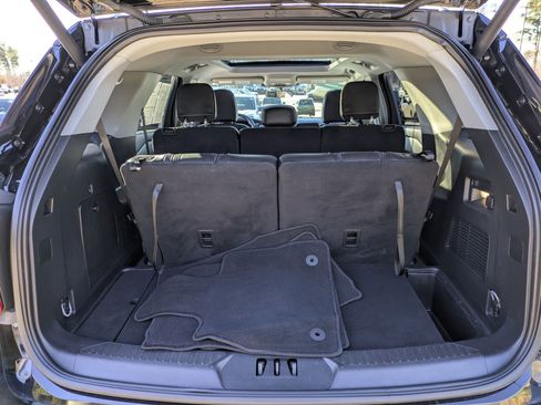 Certified 2023 Ford Explorer XLT w/ Equipment Group 202A image 37