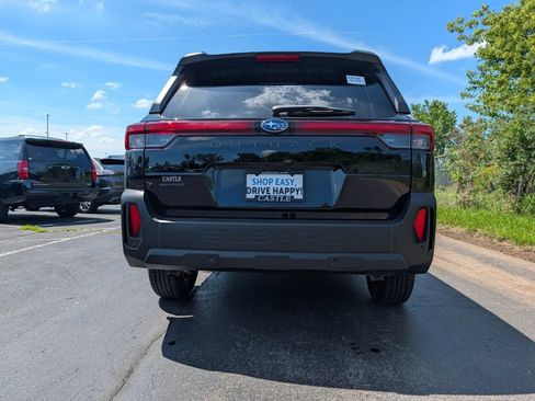 Certified 2026 Subaru Outback Limited XT AWD/4WD image 13