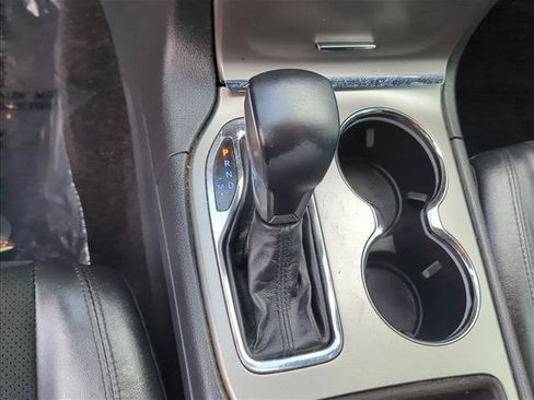 Used 2018 Jeep Grand Cherokee Altitude AWD/4WD image 23