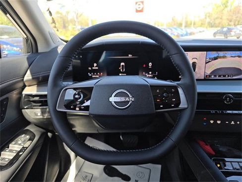 New 2025 Nissan Murano SL image 21