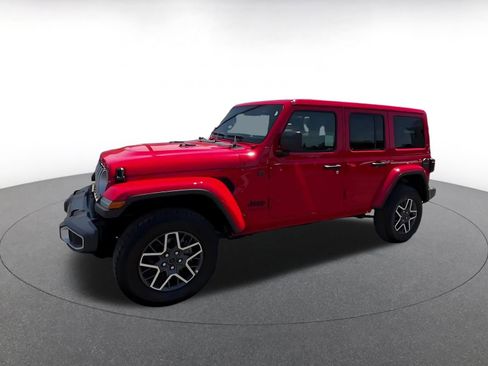 Used 2025 Jeep Wrangler Unlimited Sahara AWD/4WD image 8