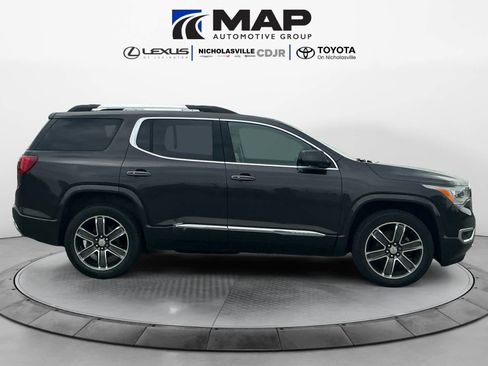 Used 2018 GMC Acadia Denali w/ Technology Package AWD/4WD image 6