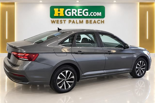 Used 2024 Volkswagen Jetta S FWD image 6
