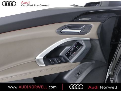 Certified 2025 Audi Q5 Premium Plus AWD/4WD image 21