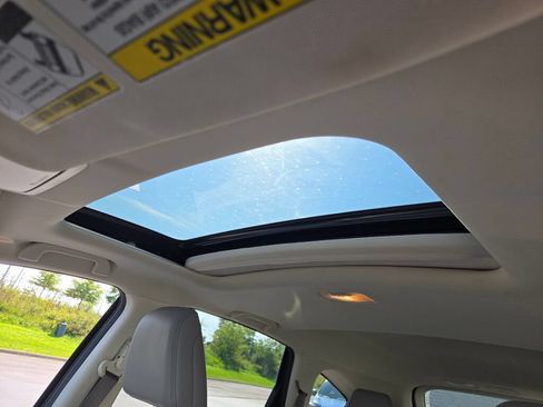 Used 2015 Honda CR-V Touring image 22