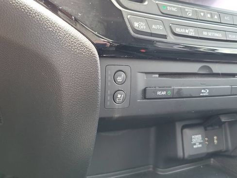 Certified 2018 Honda Pilot Elite image 22