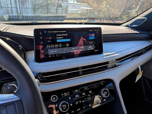 New 2026 INFINITI QX60 Autograph w/ Dark Cargo Package image 17