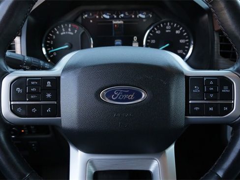 Used 2024 Ford Expedition Limited image 12