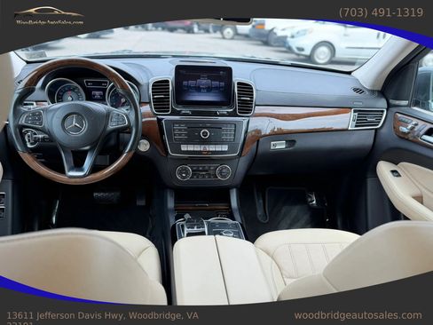 Used 2018 Mercedes-Benz GLS 450 4MATIC image 20