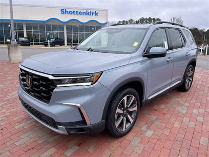 Certified 2023 Honda Pilot Touring