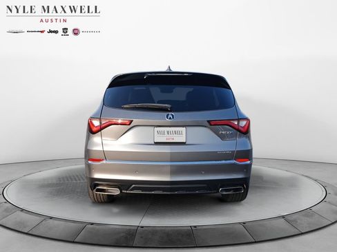 Used 2024 Acura MDX SH-AWD w/ Technology Package image 15