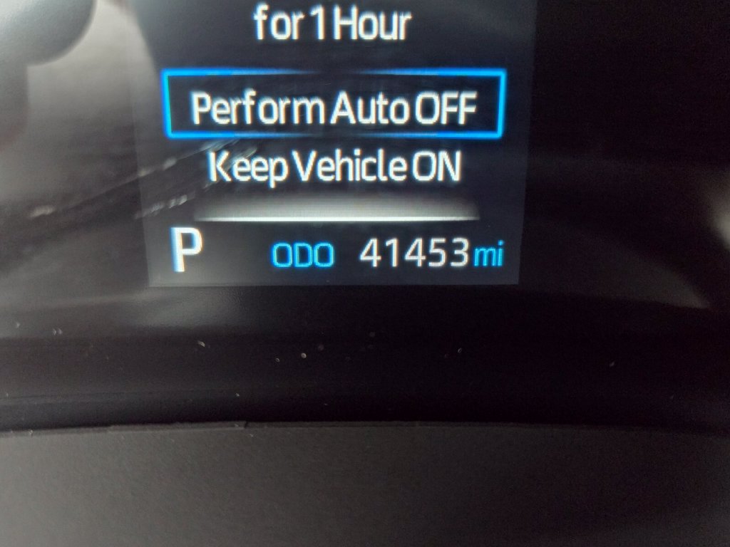 Used 2024 Toyota Sienna LE FWD image 25