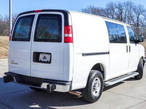 Used 2020 Chevrolet Express 2500 w/ Driver Convenience Package image 11