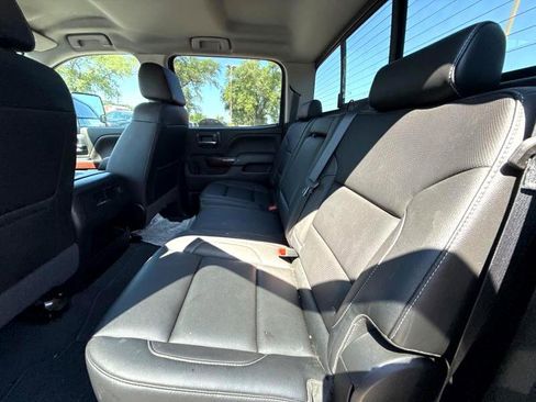 Used 2019 GMC Sierra 2500 SLT image 3
