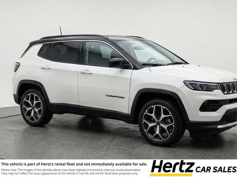 Used 2025 Jeep Compass Limited AWD/4WD image 1