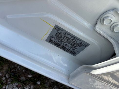 Used 2025 Nissan Sentra S FWD image 29