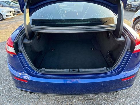 Used 2017 Maserati Ghibli S image 8
