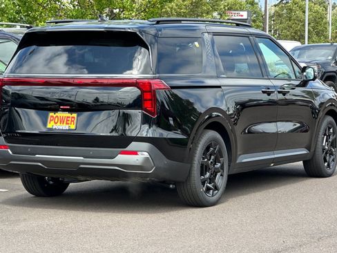 New 2026 Kia Carnival SX w/ SX Dark Edition Package FWD image 4