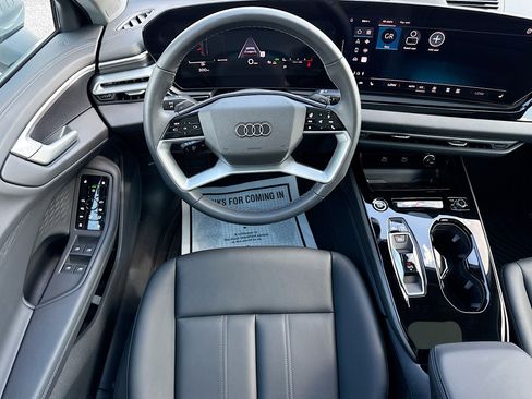 Used 2025 Audi A5 2.0T Premium w/ Convenience Package AWD/4WD image 16