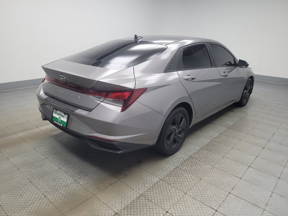 Used 2021 Hyundai Elantra SEL FWD image 9