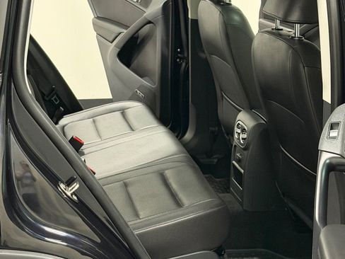Used 2014 Volkswagen Tiguan SEL image 10