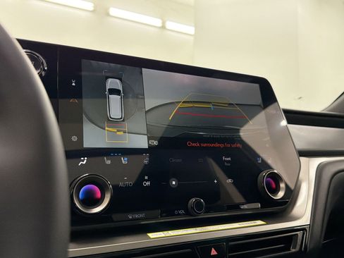 New 2026 Lexus TX 350 AWD image 23