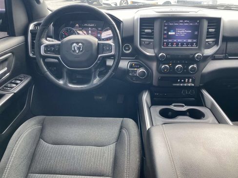 Used 2019 RAM 1500 Big Horn AWD/4WD image 10