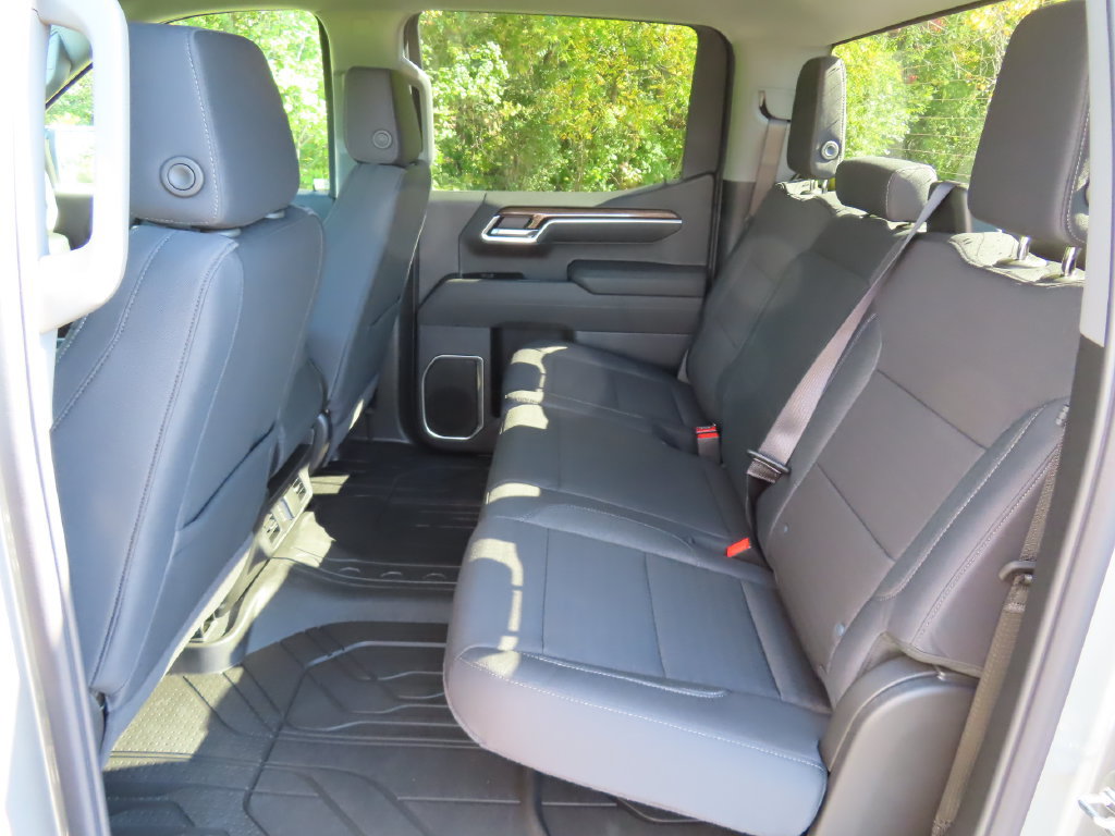 New 2026 Chevrolet Silverado 1500 RST w/ RST Select Package AWD/4WD image 27