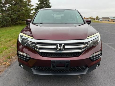 Used 2017 Honda Pilot EX image 5