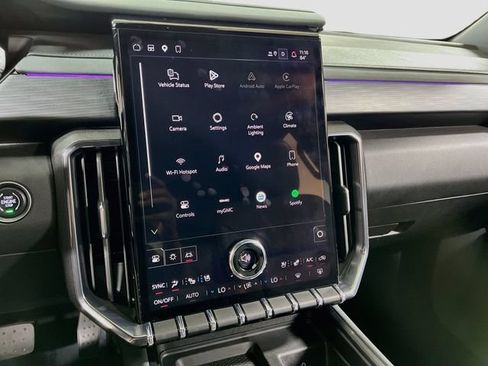 Used 2025 GMC Acadia AT4 w/ Luxury Package AWD/4WD image 16