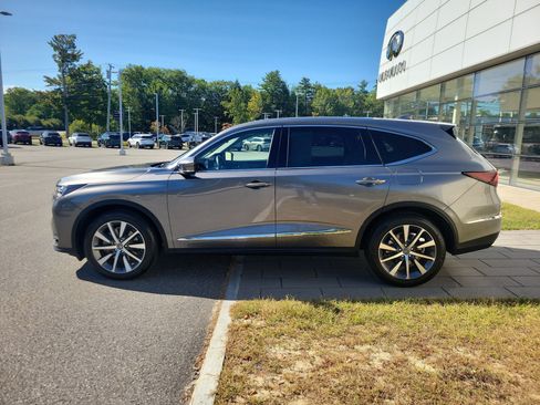 Used 2025 Acura MDX w/ Technology Package AWD/4WD image 2