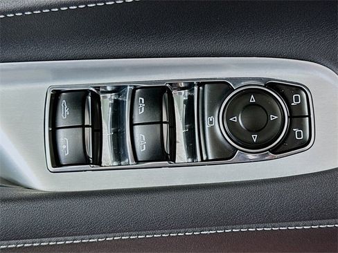 Used 2021 Chevrolet Corvette Stingray Preferred Conv w/ 2LT image 18