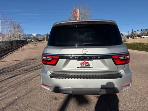 Used 2022 Nissan Armada SL AWD/4WD image 6
