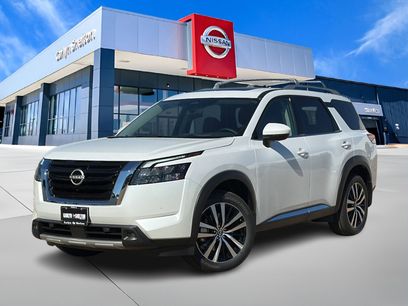 New 2025 Nissan Pathfinder Platinum