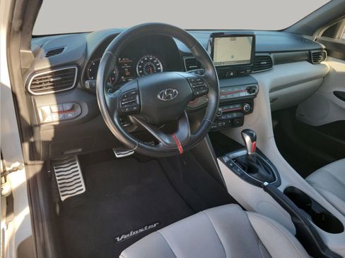 Used 2019 Hyundai Veloster Turbo Ultimate image 11
