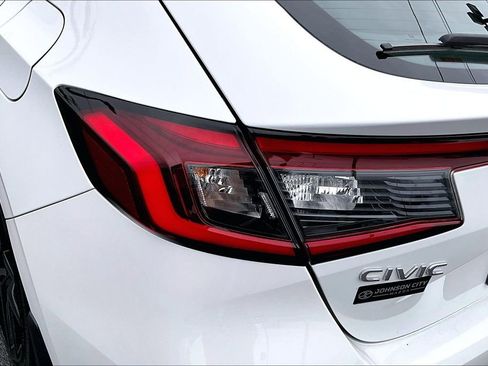 Used 2024 Honda Civic Sport image 30