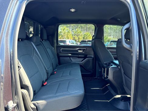 Used 2021 RAM 1500 Big Horn image 12