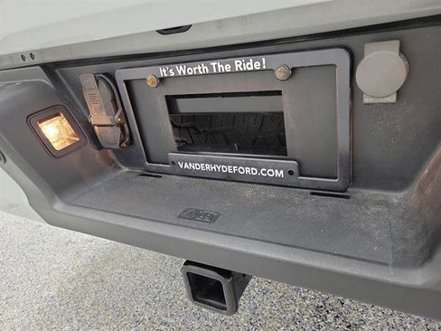 Used 2023 Ford F150 XLT w/ Equipment Group 302A High image 11