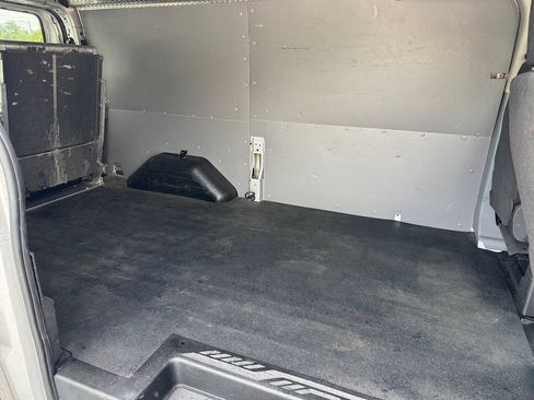 Used 2017 Ford Transit 150 130 Low Roof w/ Interior Upgrade Package RWD image 13
