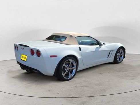Used 2010 Chevrolet Corvette Grand Sport w/ Preferred Equipment Group RWD image 5