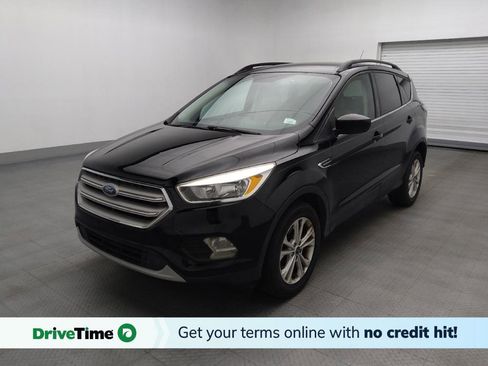 Used 2018 Ford Escape SE FWD image 1