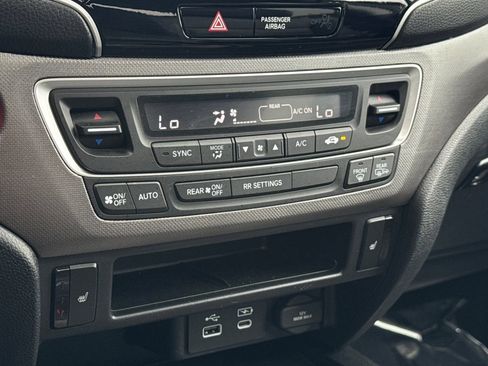 Used 2025 Honda Ridgeline RTL image 28